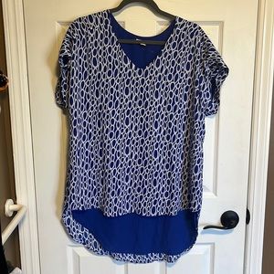 Blue and white high/low tunic blouse